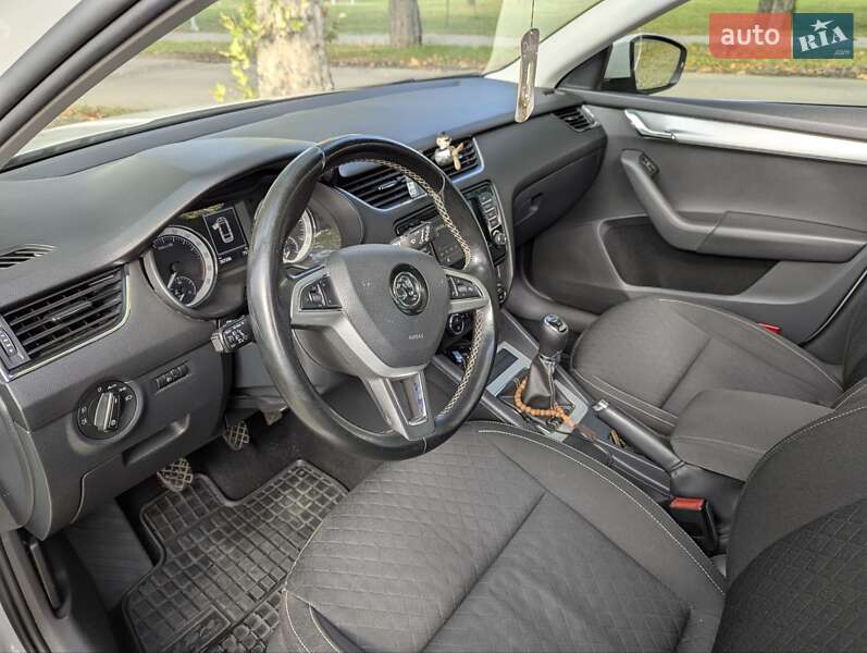 Універсал Skoda Octavia 2015 в Мукачевому