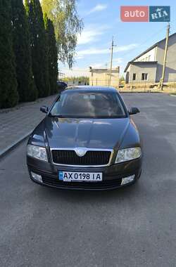 Лифтбек Skoda Octavia 2006 в 