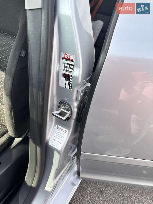 Универсал Skoda Octavia 2010 в Ровно