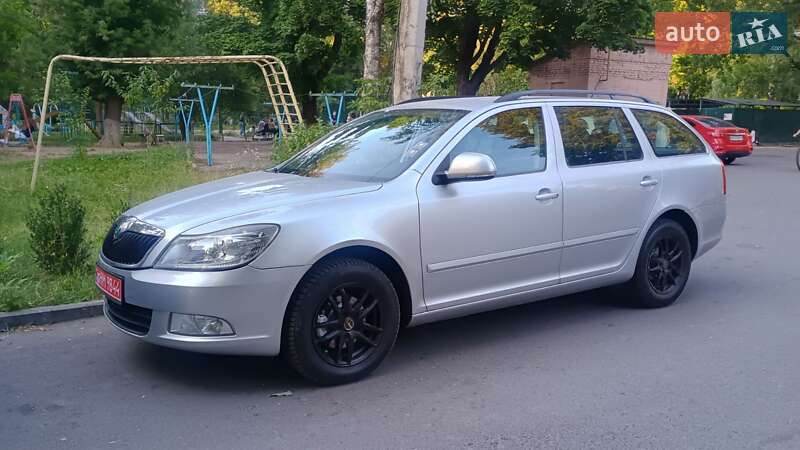 Універсал Skoda Octavia 2012 в Рівному