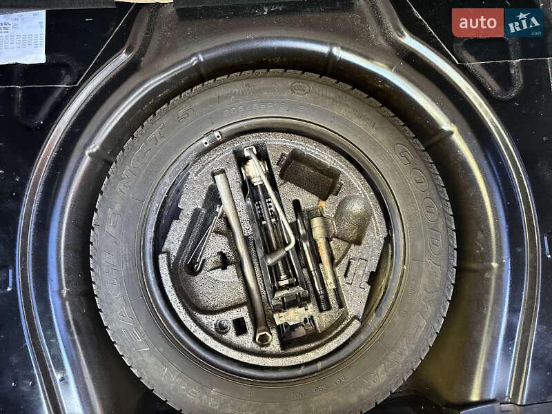 Универсал Skoda Octavia 2009 в Полтаве