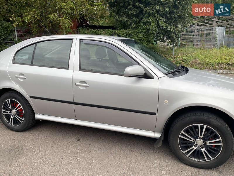 Лифтбек Skoda Octavia 2007 в Ровно