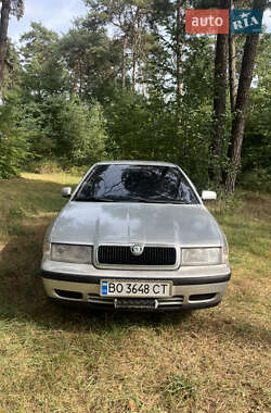 Лифтбек Skoda Octavia 1999 в Радивилове