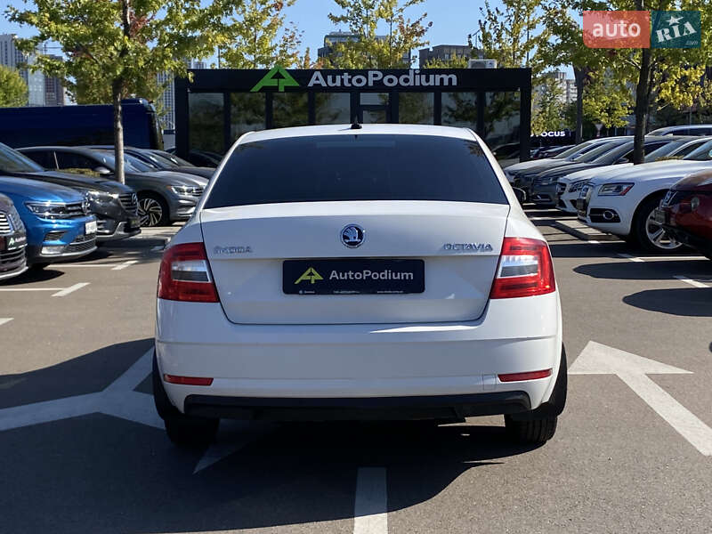 Лифтбек Skoda Octavia 2019 в Киеве