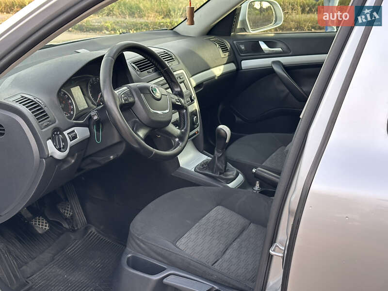Універсал Skoda Octavia 2009 в Коростені