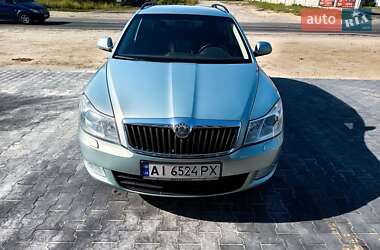 Універсал Skoda Octavia 2009 в Бучі