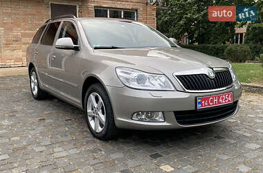 Универсал Skoda Octavia 2012 в 