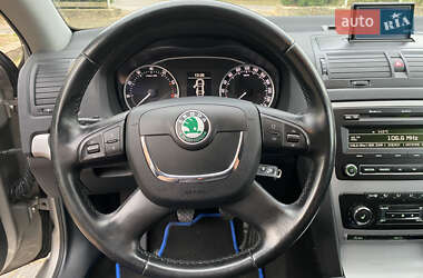 Универсал Skoda Octavia 2012 в 