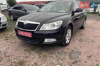 Універсал Skoda Octavia 2009 в Луцьку
