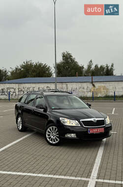 Универсал Skoda Octavia 2012 в Нововолынске