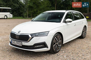 Универсал Skoda Octavia 2021 в Ровно