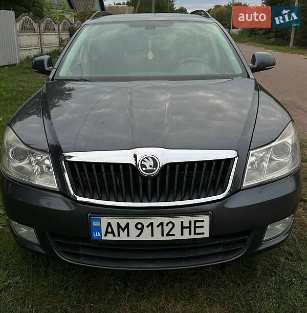 Универсал Skoda Octavia 2010 в 