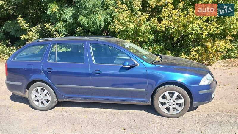 Універсал Skoda Octavia 2008 в Чернігові