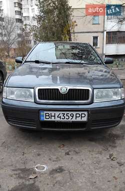 Ліфтбек Skoda Octavia 2004 в Южному