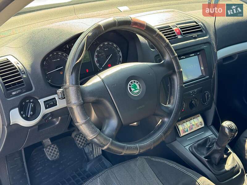 Лифтбек Skoda Octavia 2007 в Виннице