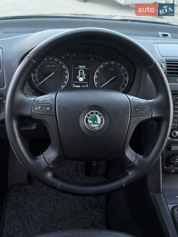 Лифтбек Skoda Octavia 2008 в Лубнах
