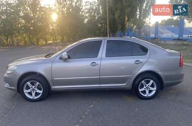 Лифтбек Skoda Octavia 2010 в 