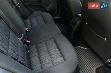 Универсал Skoda Octavia 2010 в 