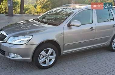 Универсал Skoda Octavia 2012 в Запорожье