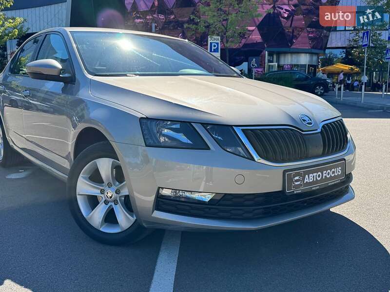 Лифтбек Skoda Octavia 2018 в Киеве