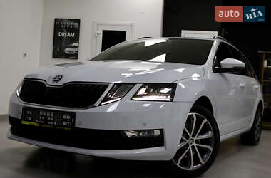 Универсал Skoda Octavia 2020 в Дрогобыче
