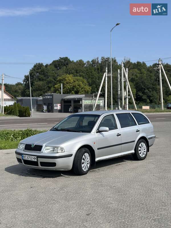Универсал Skoda Octavia 1999 в Львове