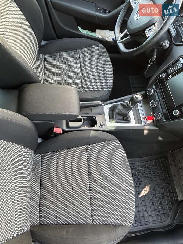 Универсал Skoda Octavia 2015 в Чорткове