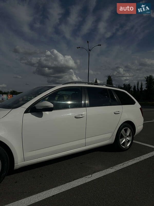 Универсал Skoda Octavia 2013 в Каменец-Подольском