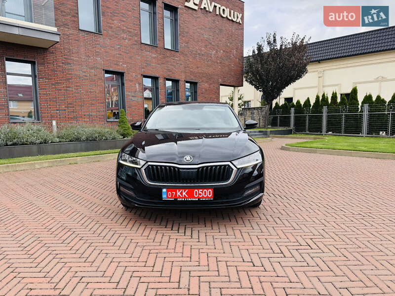 Лифтбек Skoda Octavia 2020 в Мукачево