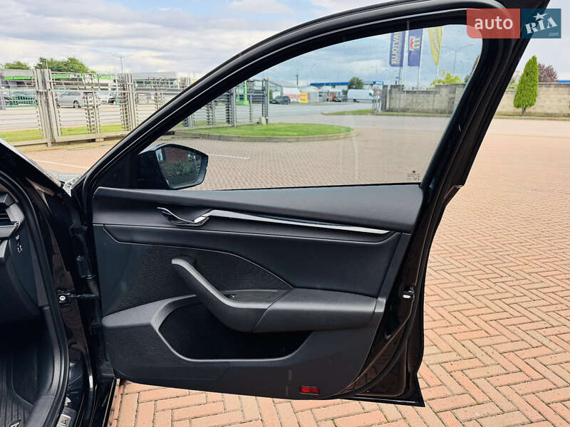 Лифтбек Skoda Octavia 2020 в Мукачево