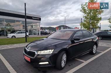 Лифтбек Skoda Octavia 2022 в Мукачево