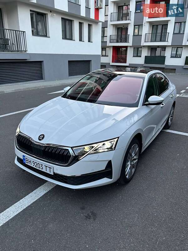Лифтбек Skoda Octavia 2024 в Одессе