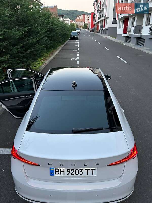 Лифтбек Skoda Octavia 2024 в Одессе