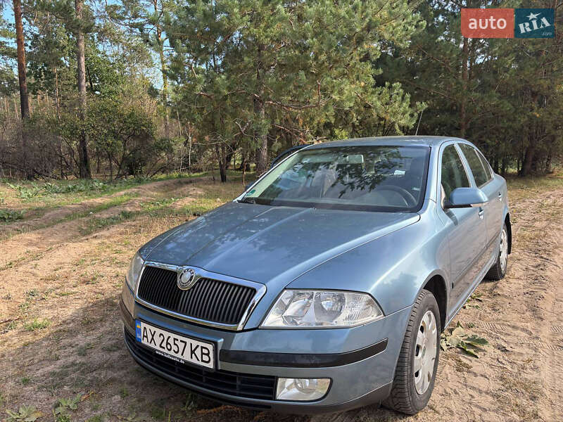 Лифтбек Skoda Octavia 2008 в Новой Водолаге