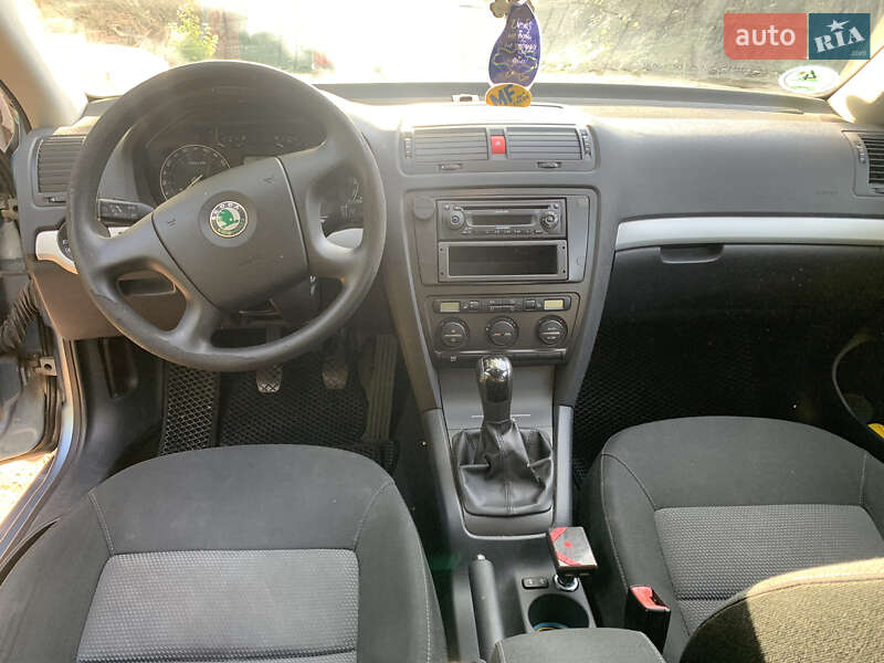 Лифтбек Skoda Octavia 2008 в Новой Водолаге