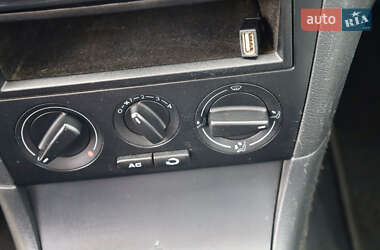 Универсал Skoda Octavia 2009 в 