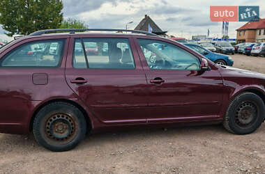 Универсал Skoda Octavia 2010 в 