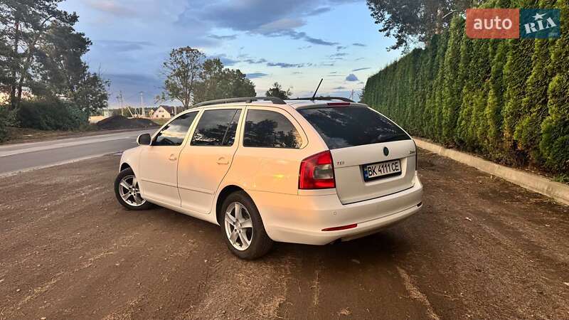 Skoda Octavia 2011