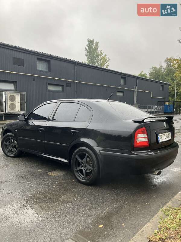 Лифтбек Skoda Octavia 2005 в Днепре