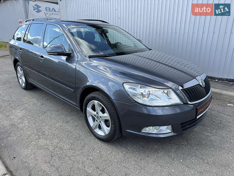 Универсал Skoda Octavia 2012 в 