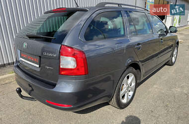 Универсал Skoda Octavia 2012 в 
