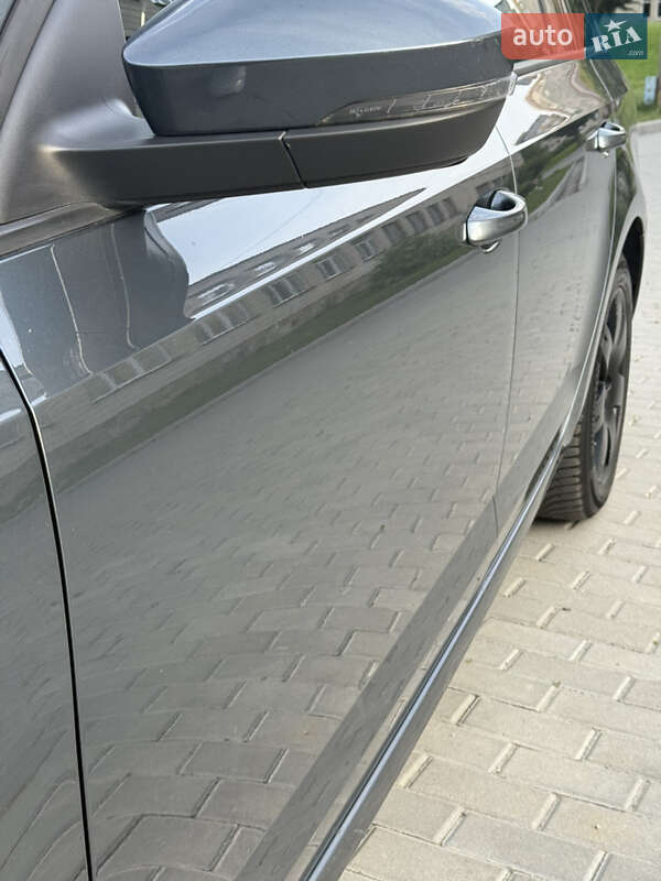 Универсал Skoda Octavia 2015 в Тернополе