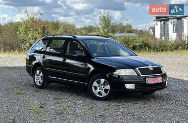 Универсал Skoda Octavia 2005 в Самборе