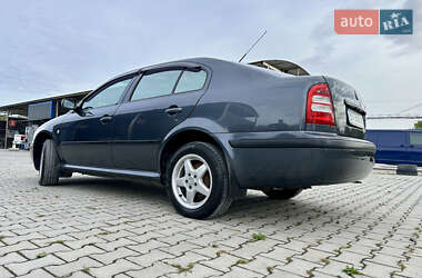 Лифтбек Skoda Octavia 2008 в 