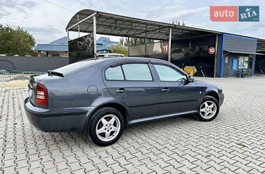Лифтбек Skoda Octavia 2008 в 