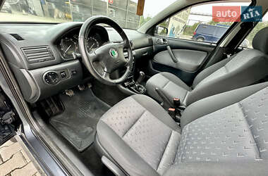 Лифтбек Skoda Octavia 2008 в 
