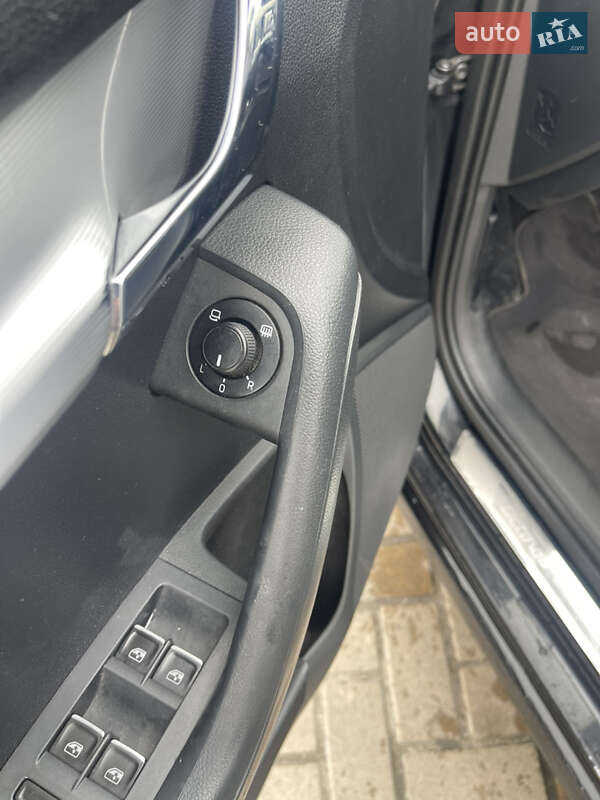 Універсал Skoda Octavia 2014 в Любомлі