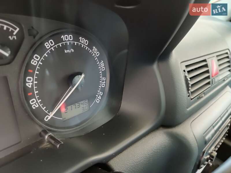 Универсал Skoda Octavia 2009 в Хмельницком