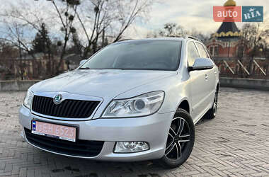 Универсал Skoda Octavia 2010 в 