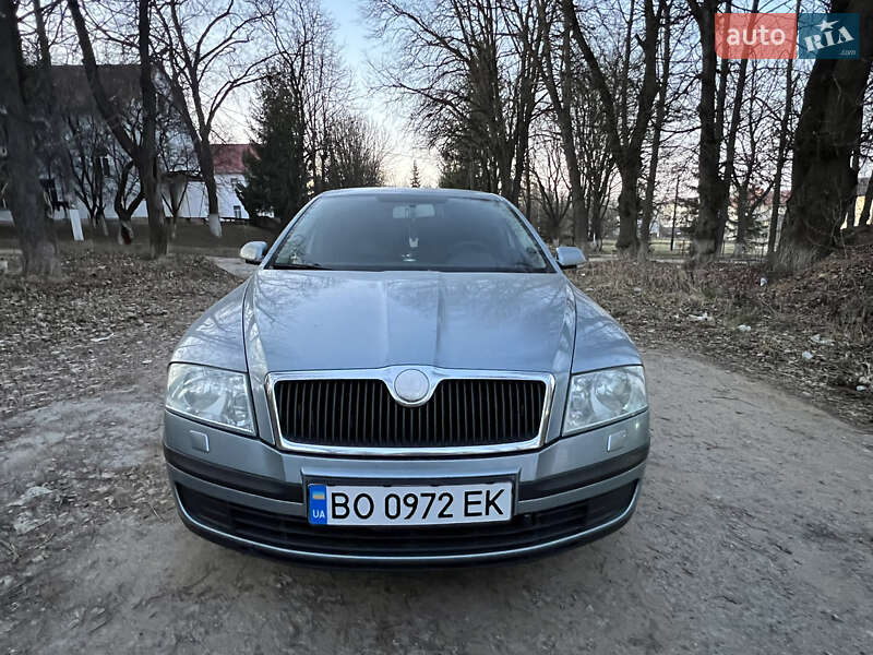 Лифтбек Skoda Octavia 2006 в Чорткове